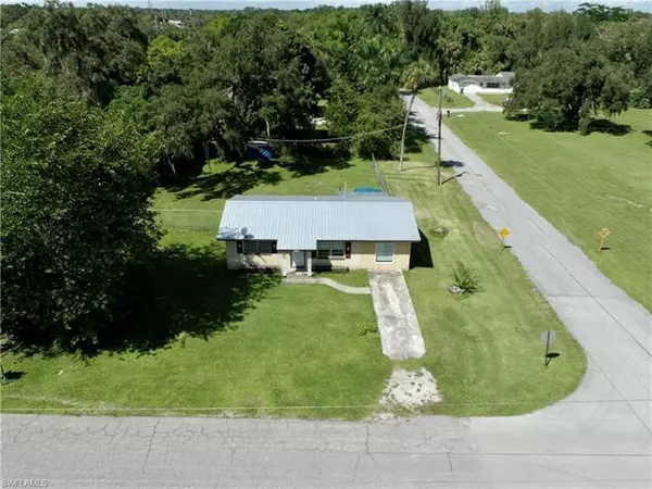 Labelle, FL 33935,290 Fort Thompson AVE