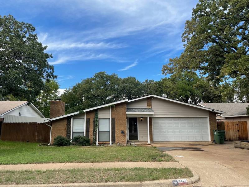 3717 Aspenwood Drive, Bedford, TX 76021