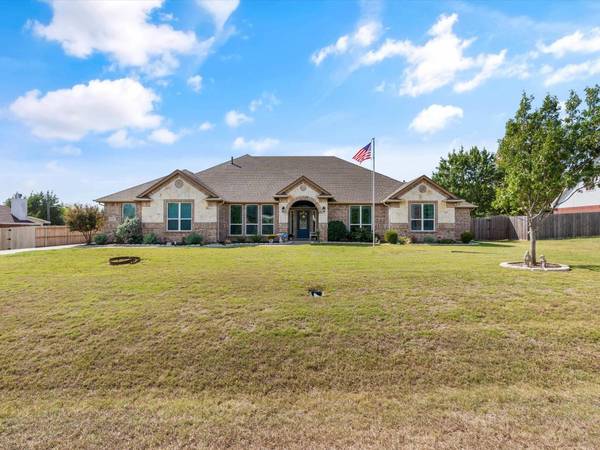 2745 Dorothy Drive, Keene, TX 76031