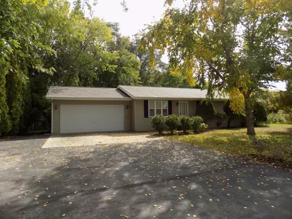 180 SURF Trail, South Beloit, IL 61080