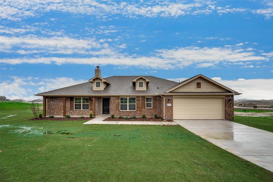 125 Knoll Lane, Decatur, TX 76234