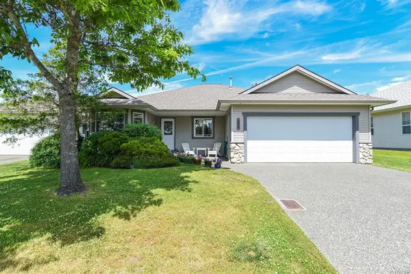 2440 Idiens Way,  Courtenay,  BC V9N 9J4