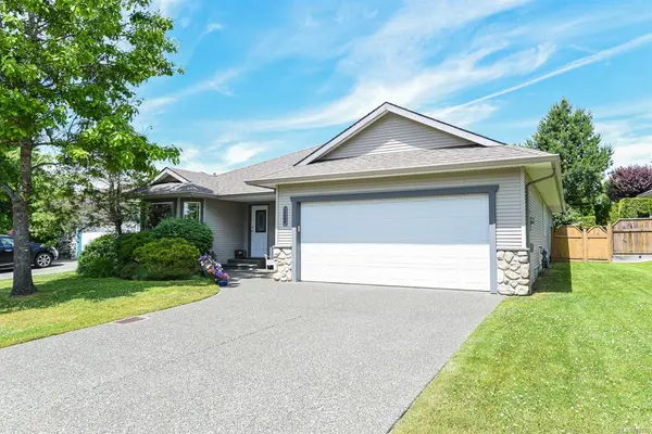 2440 Idiens Way, Courtenay, BC V9N 9J4