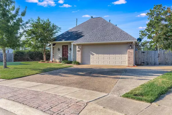 Shreveport, LA 71106,10520 Keysburg Court