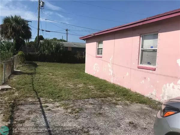 Riviera Beach, FL 33404,1501 W 16th St