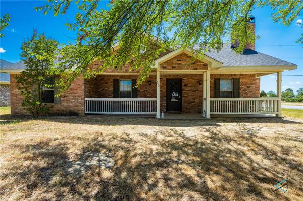 302 Windjammer Road, Gun Barrel City, TX 75156