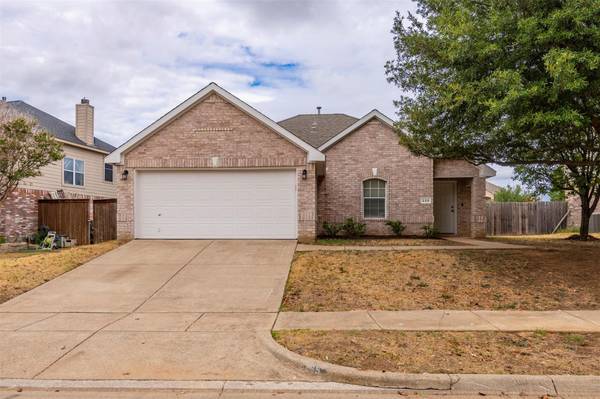 229 Lincoln Lane, Crowley, TX 76036