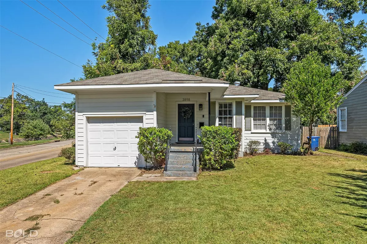 Shreveport, LA 71105,3898 Greenway Place