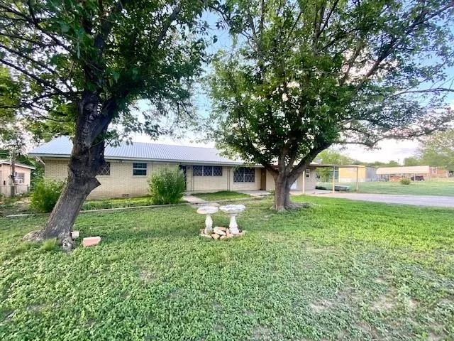 Goldthwaite, TX 76844,1610 5th Street