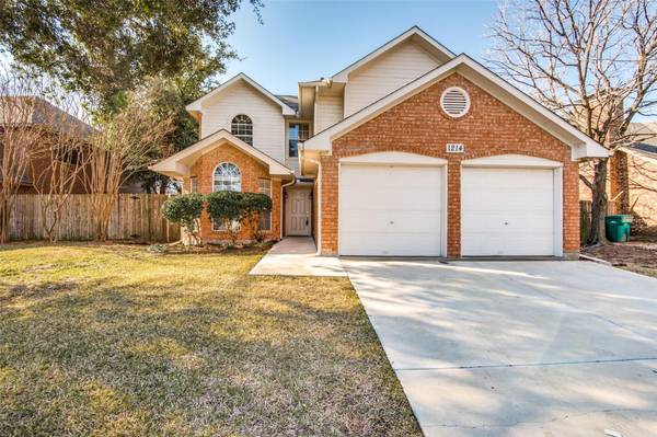 1214 Falling Water Drive, Lewisville, TX 75067