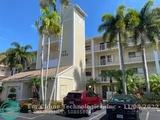 Delray Beach, FL 33446,7350 Kinghurst Dr  #206