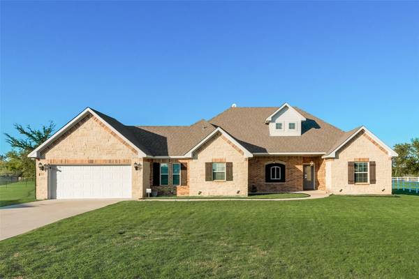 15418 Saddle Ridge Circle, Terrell, TX 75160