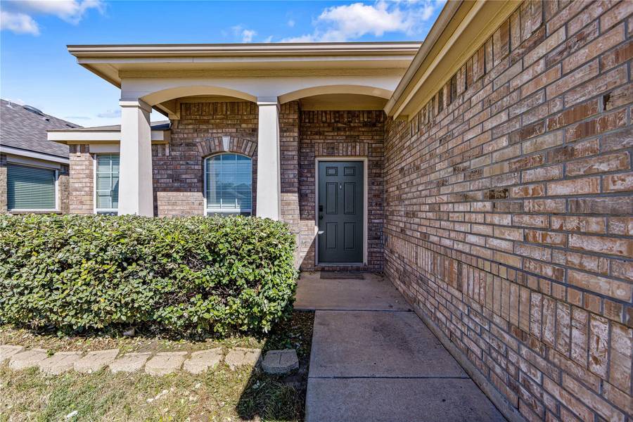 6217 Chalk Hollow Drive, Fort Worth, TX 76179