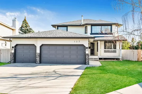 Calgary, AB T2J 7E7,127 Lake Simcoe CT SE