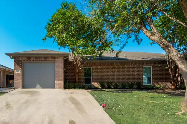 Grand Prairie, TX 75051,917 10th Street