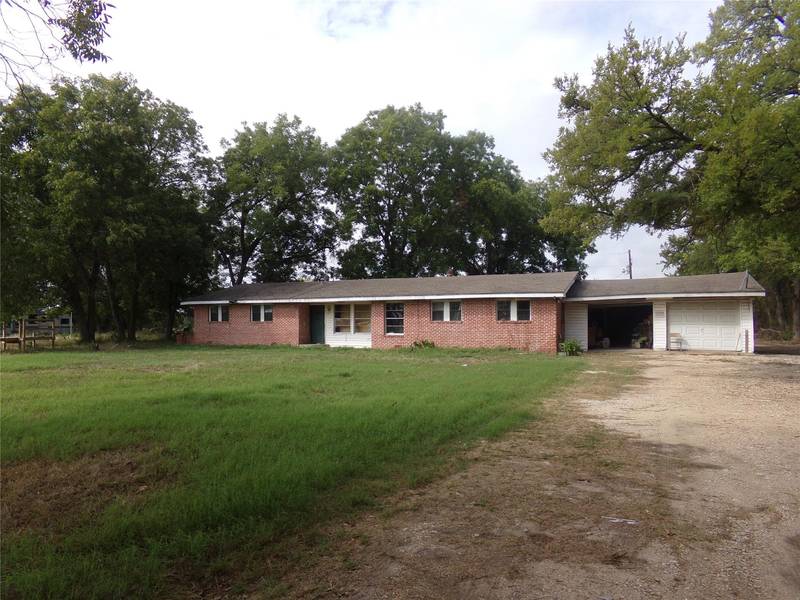 985 FM 667, Purdon, TX 76679