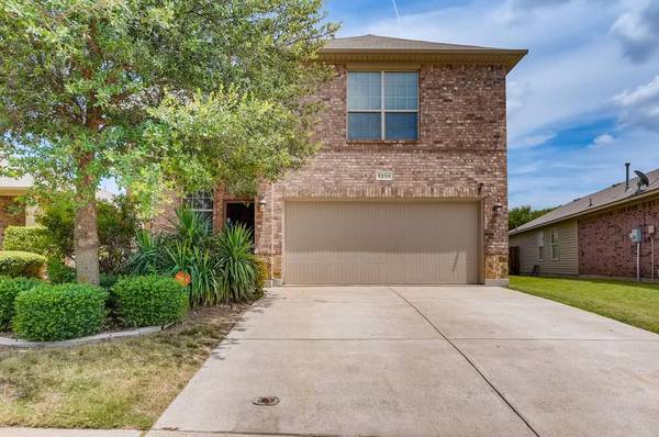 5204 Britton Ridge Lane, Fort Worth, TX 76179