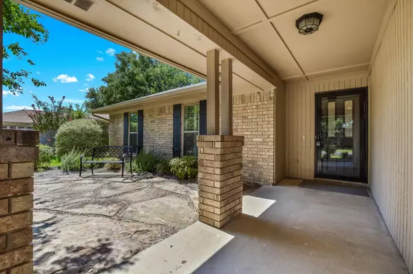 Grapevine, TX 76051,2820 Mesa Verde Trail