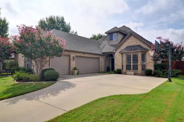 3918 Bridle Oaks Drive, Arlington, TX 76001