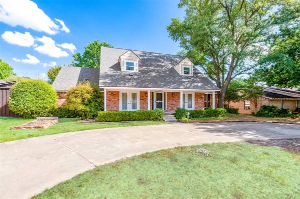 13828 Peyton Drive,  Dallas,  TX 75240