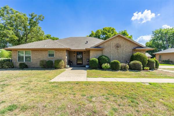 511 Fm 272, Celeste, TX 75423