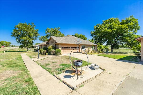 Celeste, TX 75423,511 Fm 272