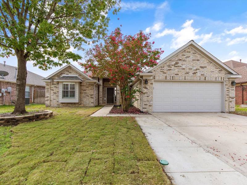 5064 San Jacinto Drive, Haltom City, TX 76137