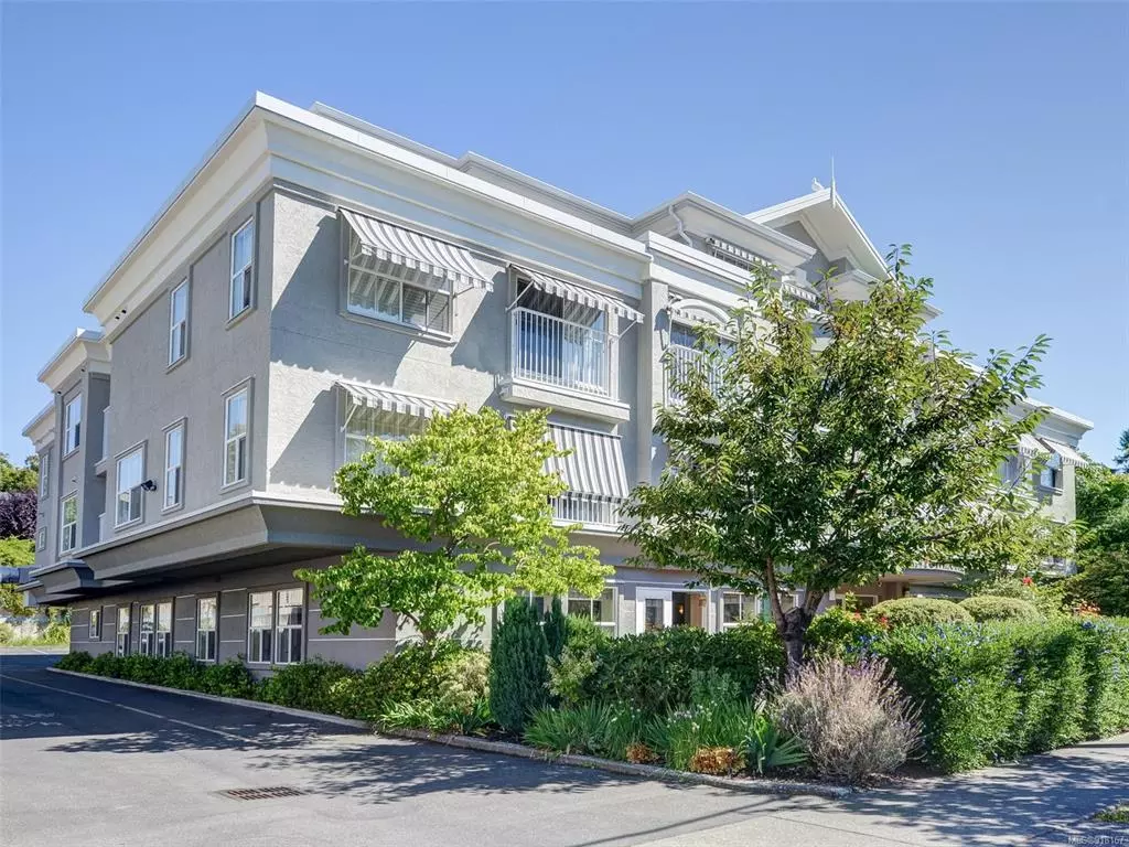 Victoria, BC V8V 2Z2,1070 Southgate St #309