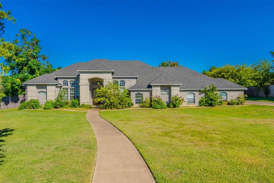 950 Bentle Branch Lane, Cedar Hill, TX 75104