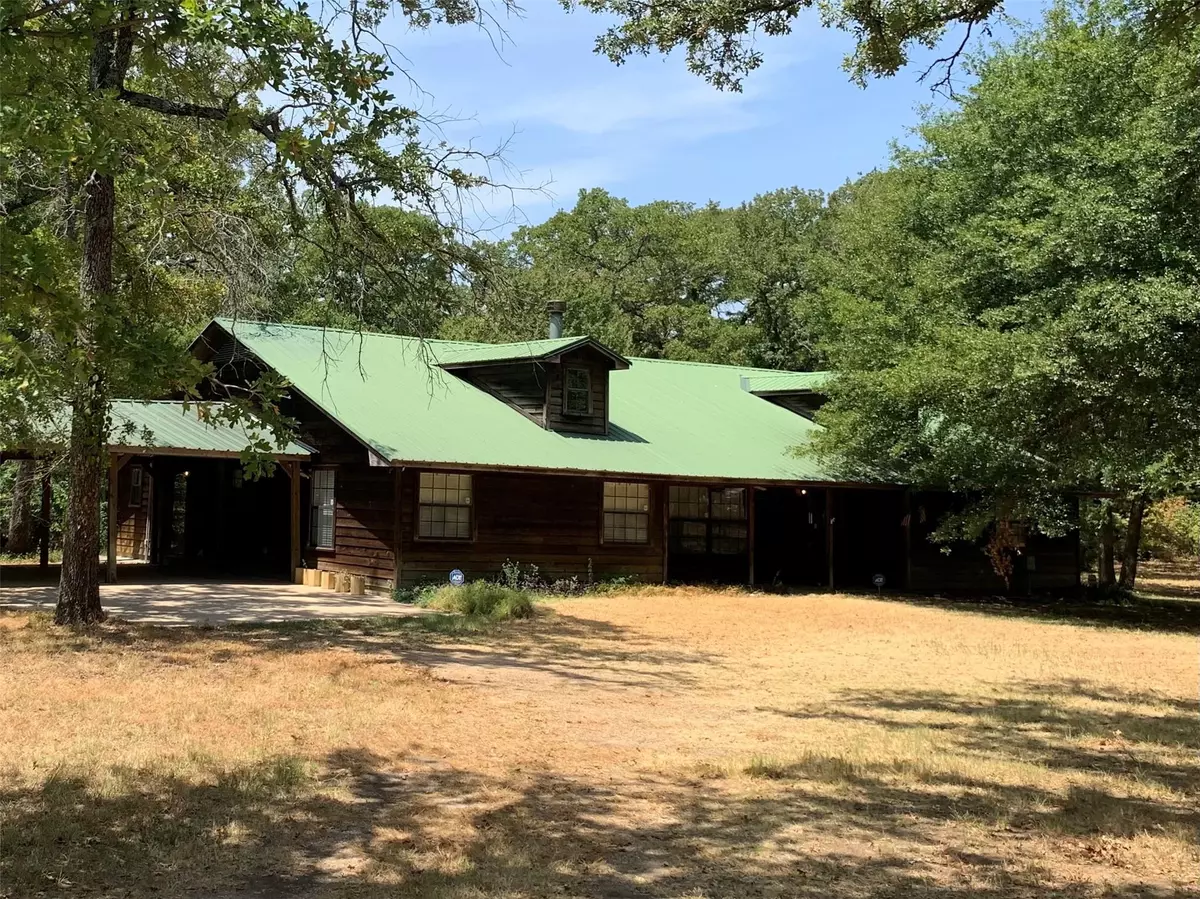 Kemp, TX 75143,700 County Road 2405