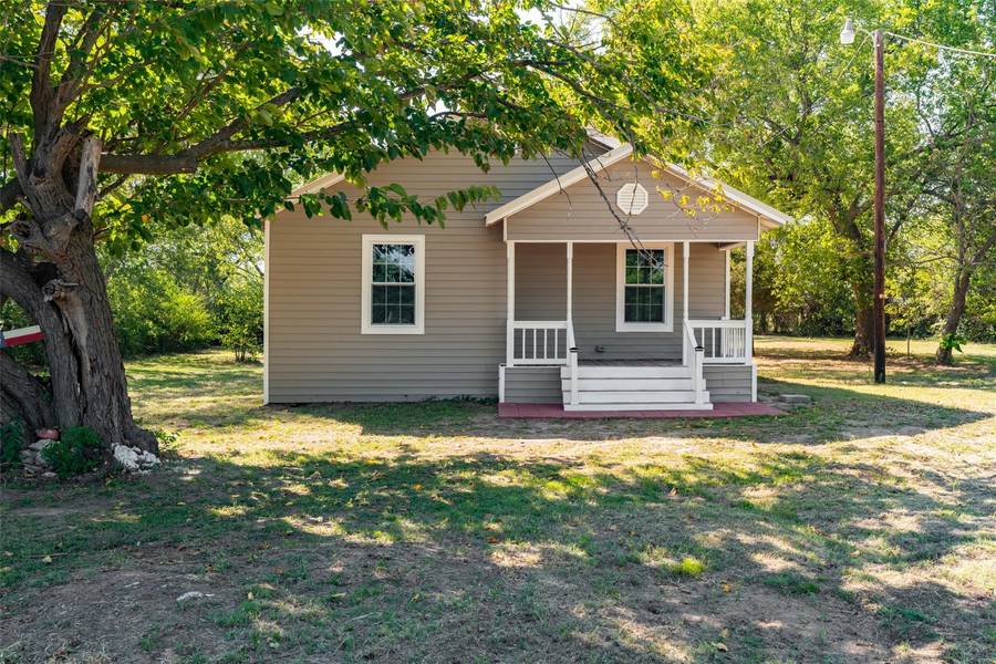 586 County Road 1115, Brashear, TX 75420