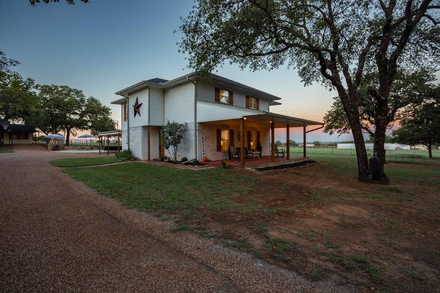 909 Grindstone Road, Brock, TX 76087