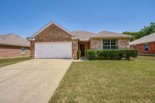 1412 Cowtown Drive, Mansfield, TX 76063