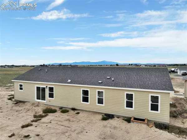 Calhan, CO 80808,7113 Otoole DR