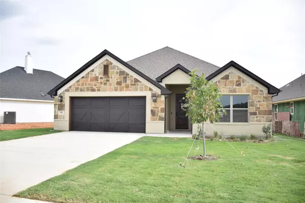 816 Rodgers, Godley, TX 76044