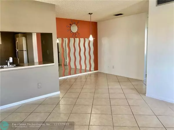 Sunrise, FL 33351,10053 WINDING LAKE RD  #203