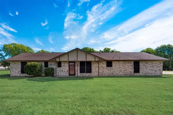 Ovilla, TX 75154,103 Oak Creek Lane