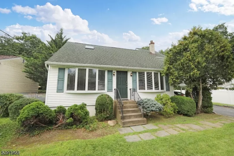 44 Voorhis Pl, Ringwood Boro, NJ 07456