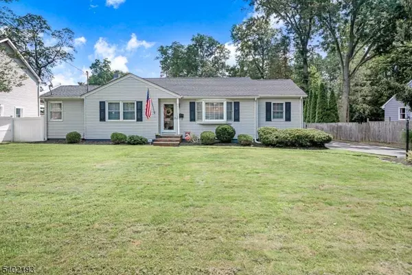 203 Greenbrook Rd, Green Brook Twp., NJ 08812