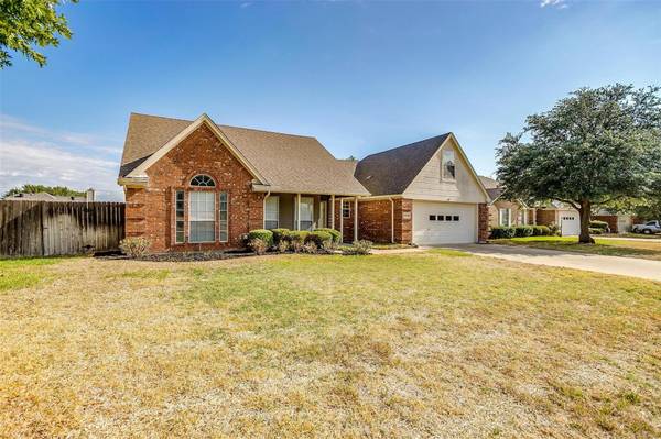 1608 Longfellow Lane, Cleburne, TX 76033