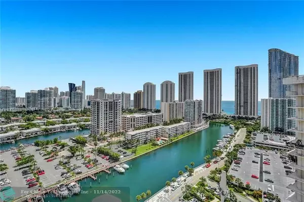 Sunny Isles Beach, FL 33160,500 Bayview Dr  #2131