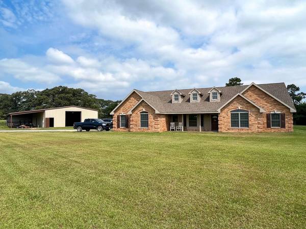 452 SW County Road 3010, Mount Vernon, TX 75457