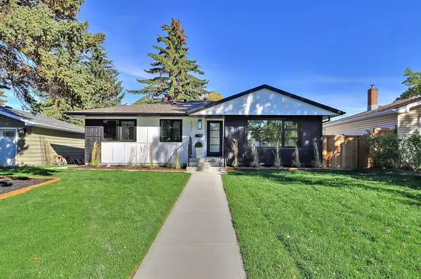 Calgary, AB T2V 3C6,220 Havenhurst CRES SW