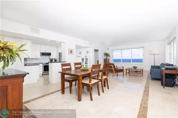 Lauderdale By The Sea, FL 33308,3900 N Ocean Dr  #11G