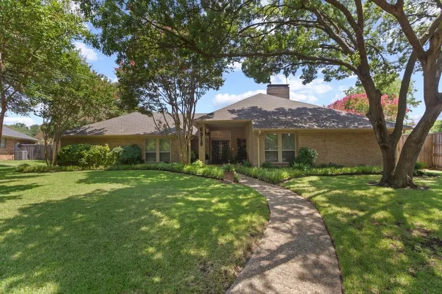 6918 Spanky Branch Drive, Dallas, TX 75248