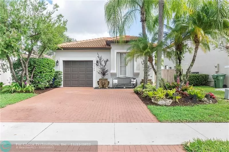 19269 NW 13th St, Pembroke Pines, FL 33029