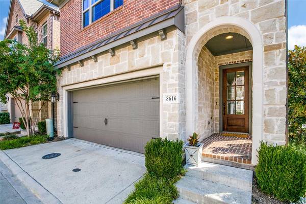 8616 Thorbrush Place, Dallas, TX 75238