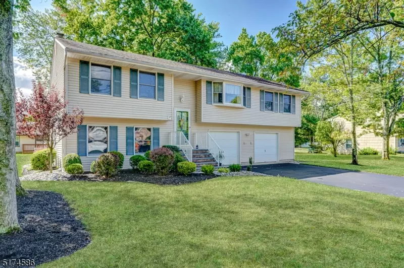 404 Lodge St, Piscataway Twp., NJ 08854