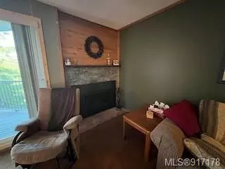 Courtenay, BC V9J 1L0,788 Castle Crag Cres #302