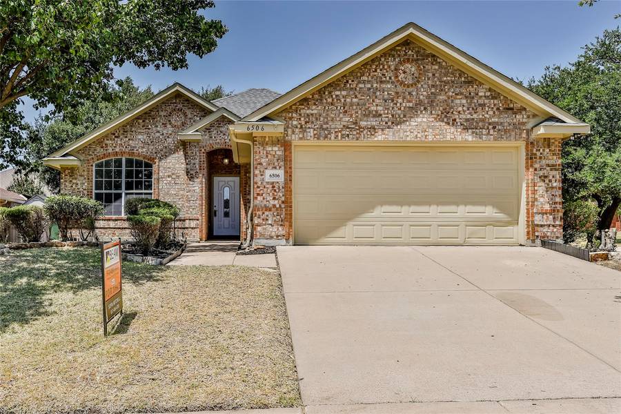 6506 Fairglen Drive, Arlington, TX 76002